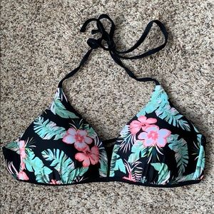 Zumiez bathing suit top